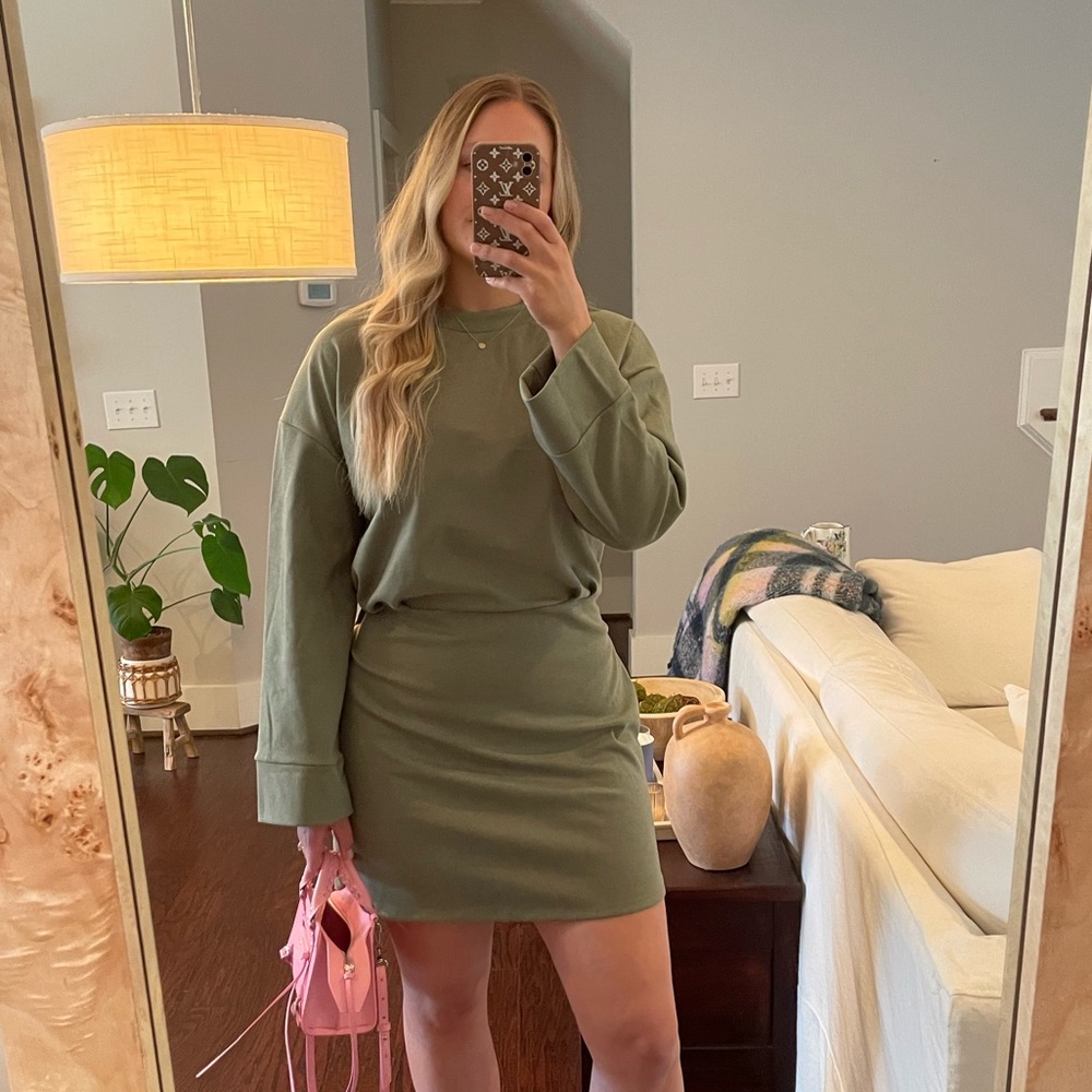 Line and Dot minidress